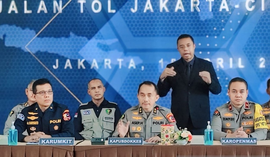 Tim DVI Mabes Polri Berhasil Identifikasi 1 jenazah korban kecelakaan KM&nbsp;58
