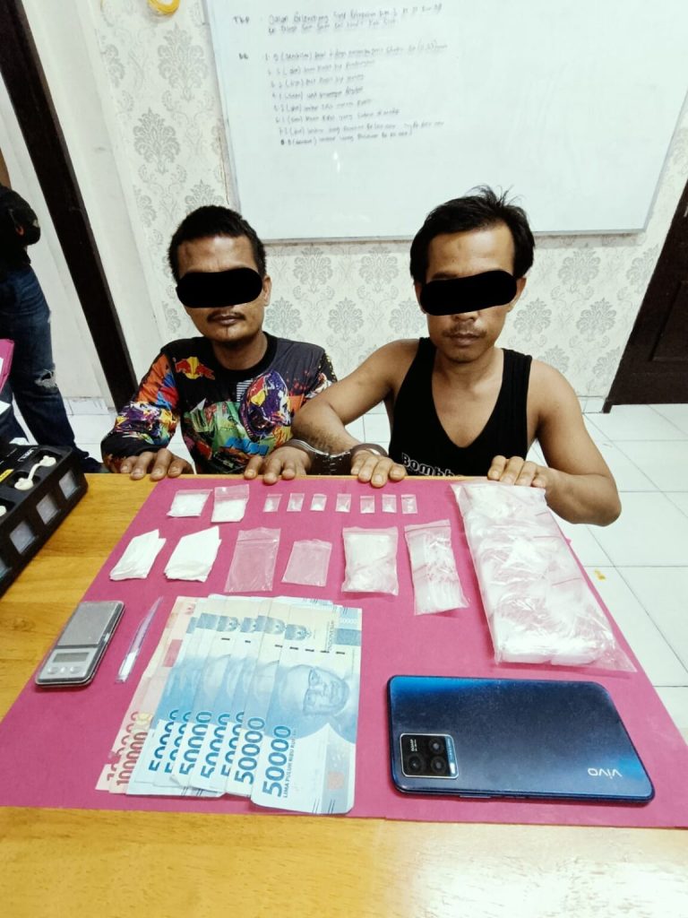 Dua Tersangka Narkoba Tak Berkutik: Satuan Reserse Narkoba Polres Siak Berhasil Menjerat Pelaku Penyalahgunaan Narkotika