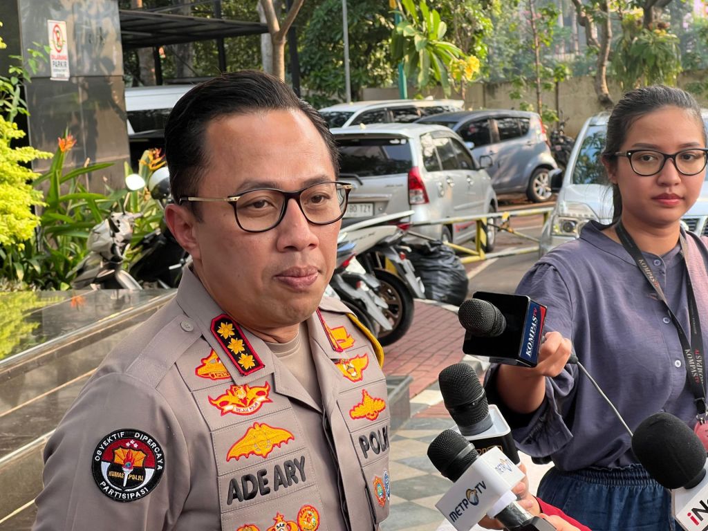 Polisi: AP Peras Ria Ricis Karena Sakit&nbsp;Hati
