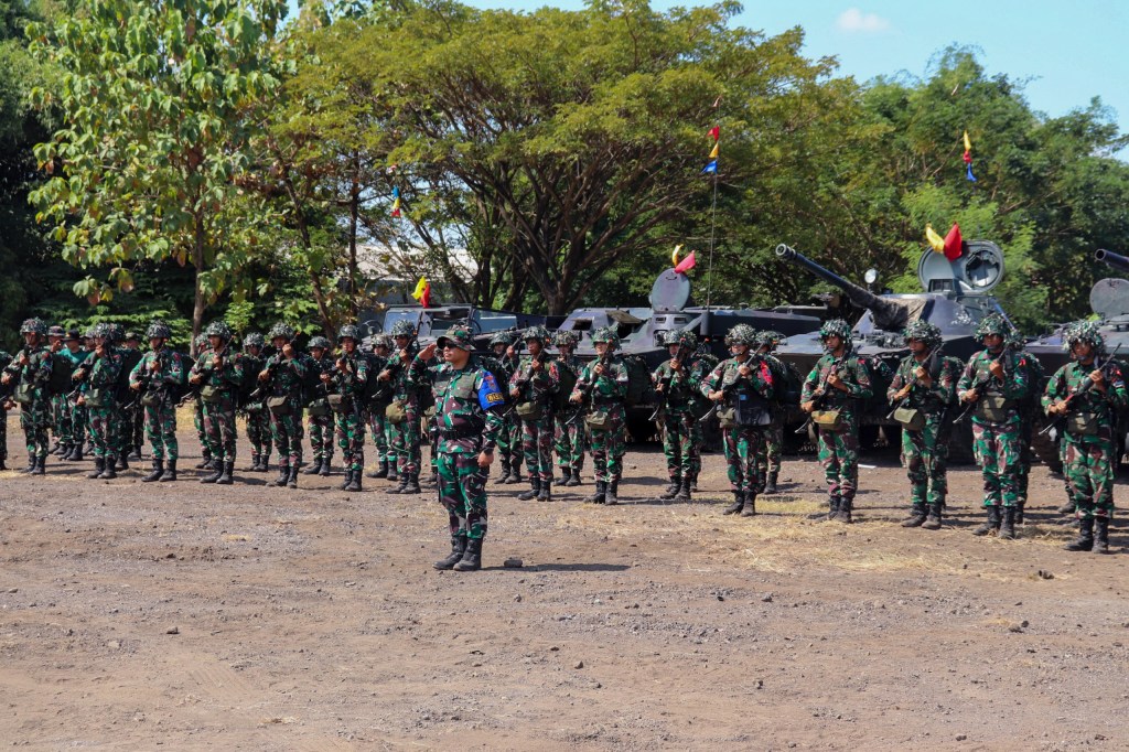Tingkatkan Profesinalisme, Prajurit Yontankfib 2 Marinir Laksanakan LSD II dan LSL I DA/LA TW II TA. 2024