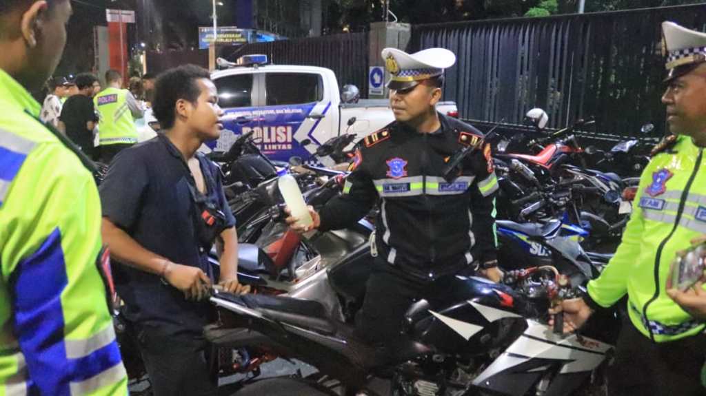 Polisi Gelar Razia di Jalan Udayana Mataram, Cegah Aksi Balap Liar dan Pelanggaran Lalu&nbsp;Lintas