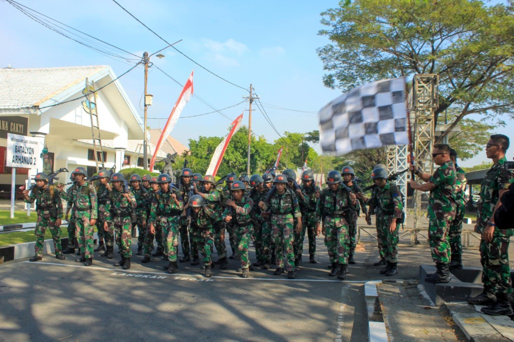 Atlet Yonranratfib 2 Marinir Libas Perlombaan Binsat Internal Menkav 2 Mar Materi Cross Country