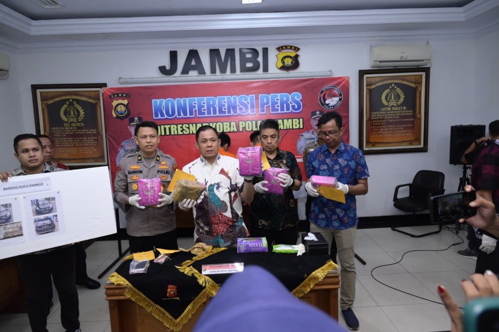 Polisi Tetapkan 2 Tersangka Pelaku Kurir Narkotika di Jambi