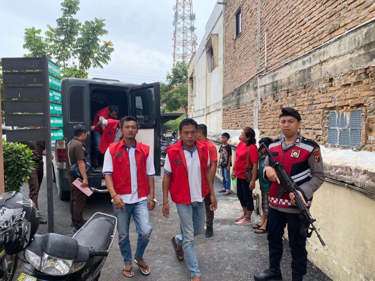 Sat Samapta Polres Simalungun Amankan Sidang Terdakwa di Pengadilan Negeri Simalungun dan Persiapkan Pengamanan PON XXI&nbsp;Aceh-Sumut